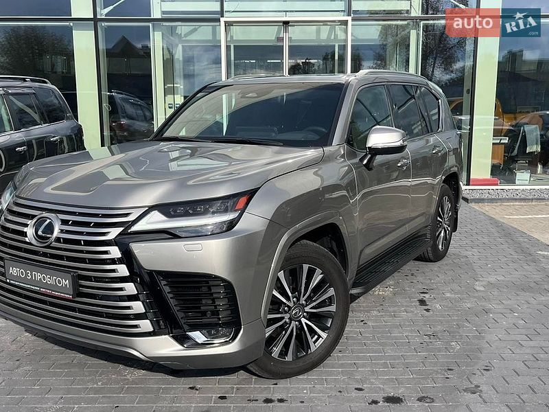 Lexus LX 2025