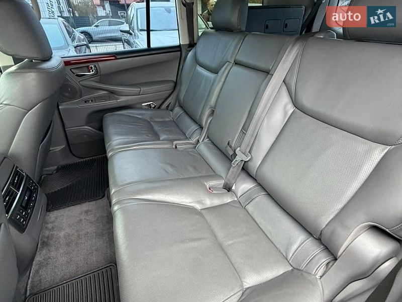 Внедорожник / Кроссовер Lexus LX 2008 в Ивано-Франковске