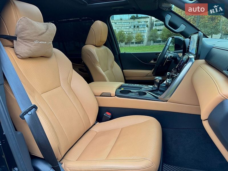 Внедорожник / Кроссовер Lexus LX 2025 в Днепре