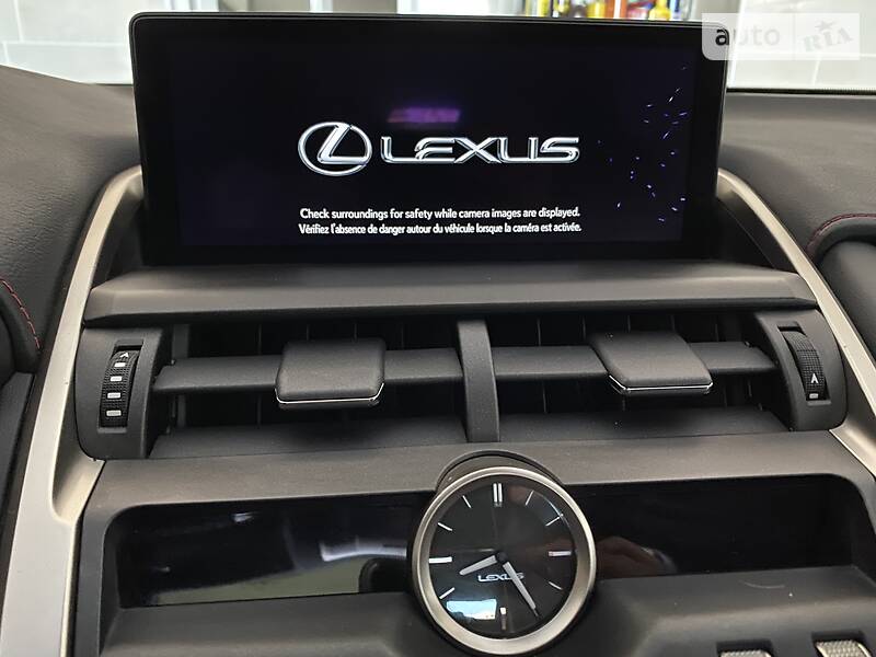 Позашляховик / Кросовер Lexus NX 2018 в Білій Церкві