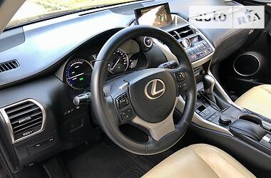 Внедорожник / Кроссовер Lexus NX 2014 в Харькове