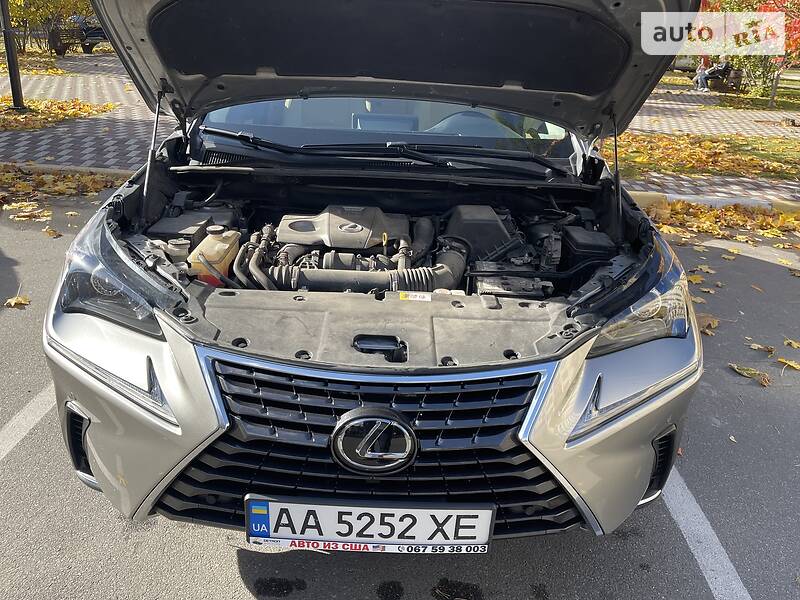 Внедорожник / Кроссовер Lexus NX 2017 в Киеве
