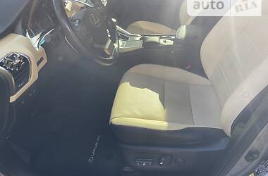 Внедорожник / Кроссовер Lexus NX 2017 в 