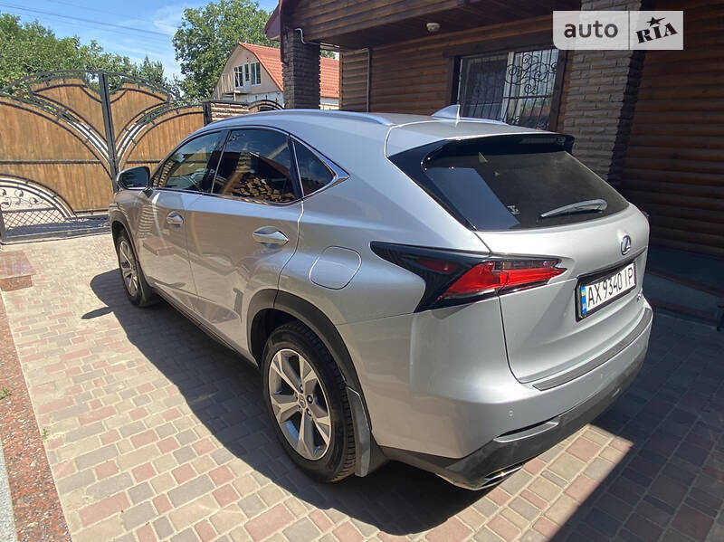 Внедорожник / Кроссовер Lexus NX 2017 в Харькове