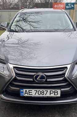 Внедорожник / Кроссовер Lexus NX 2014 в 