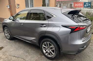 Внедорожник / Кроссовер Lexus NX 2014 в 