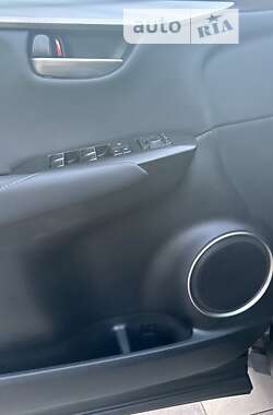 Внедорожник / Кроссовер Lexus NX 2021 в 