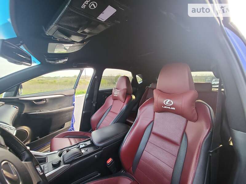 Позашляховик / Кросовер Lexus NX 2016 в Рівному