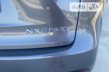 Внедорожник / Кроссовер Lexus NX 2016 в Тернополе