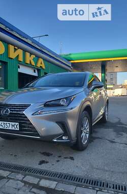 Позашляховик / Кросовер Lexus NX 2018 в Харкові