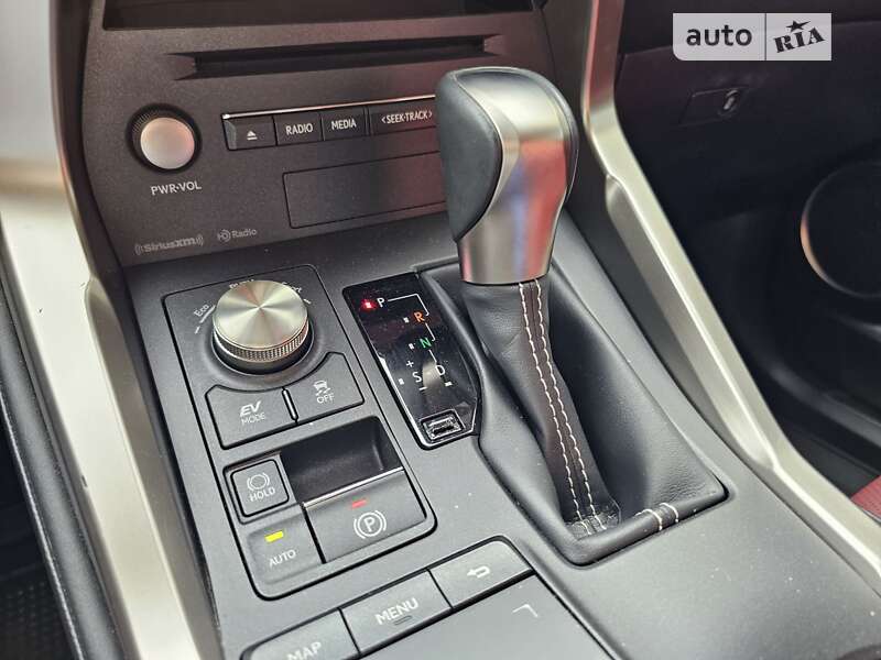 Внедорожник / Кроссовер Lexus NX 2020 в Одессе