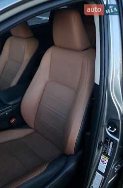 Внедорожник / Кроссовер Lexus NX 2019 в 