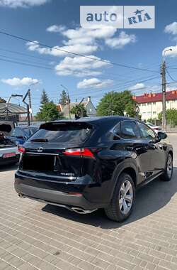 Внедорожник / Кроссовер Lexus NX 2017 в Харькове