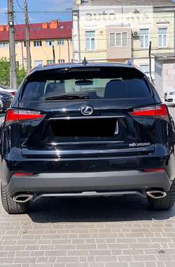 Позашляховик / Кросовер Lexus NX 2017 в Харкові