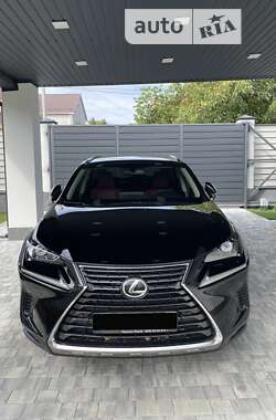 Внедорожник / Кроссовер Lexus NX 2018 в Виннице