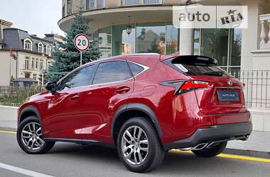 Внедорожник / Кроссовер Lexus NX 2015 в 