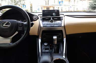 Внедорожник / Кроссовер Lexus NX 2015 в 