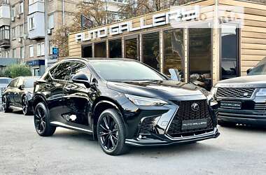 Внедорожник / Кроссовер Lexus NX 2022 в 