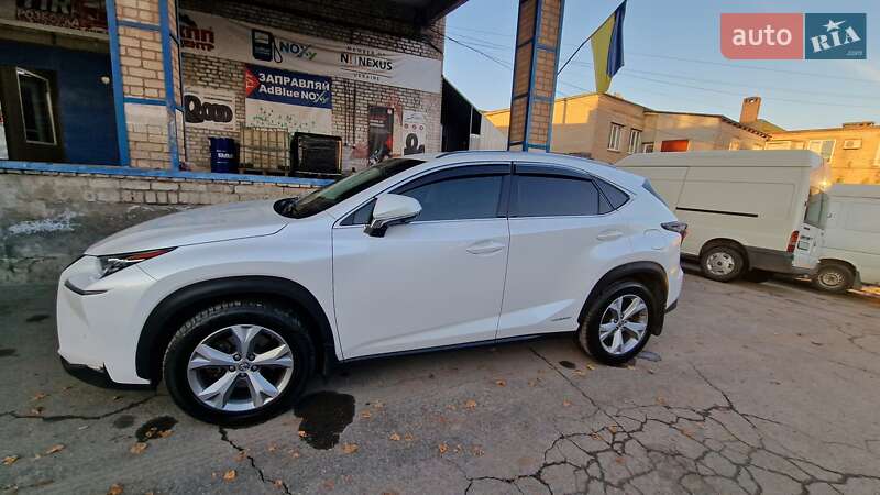 Внедорожник / Кроссовер Lexus NX 2014 в Днепре