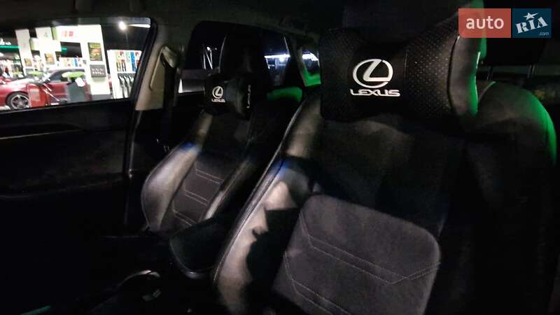 Позашляховик / Кросовер Lexus NX 2014 в Дніпрі