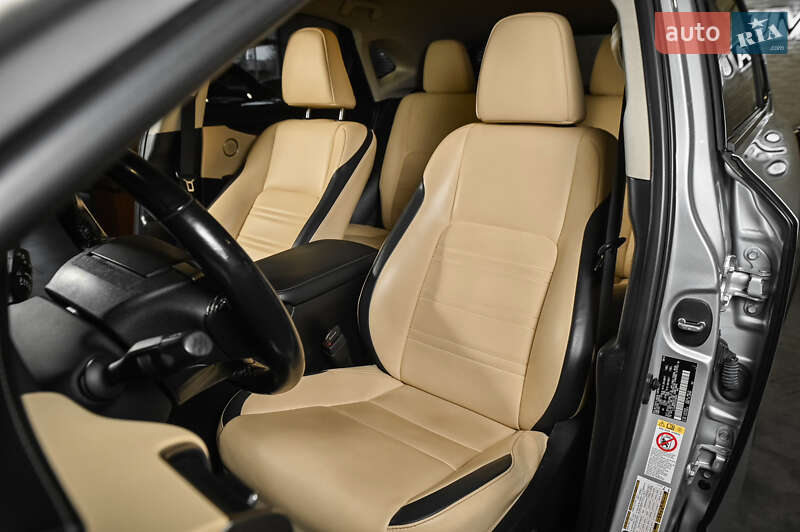 Внедорожник / Кроссовер Lexus NX 2016 в Одессе