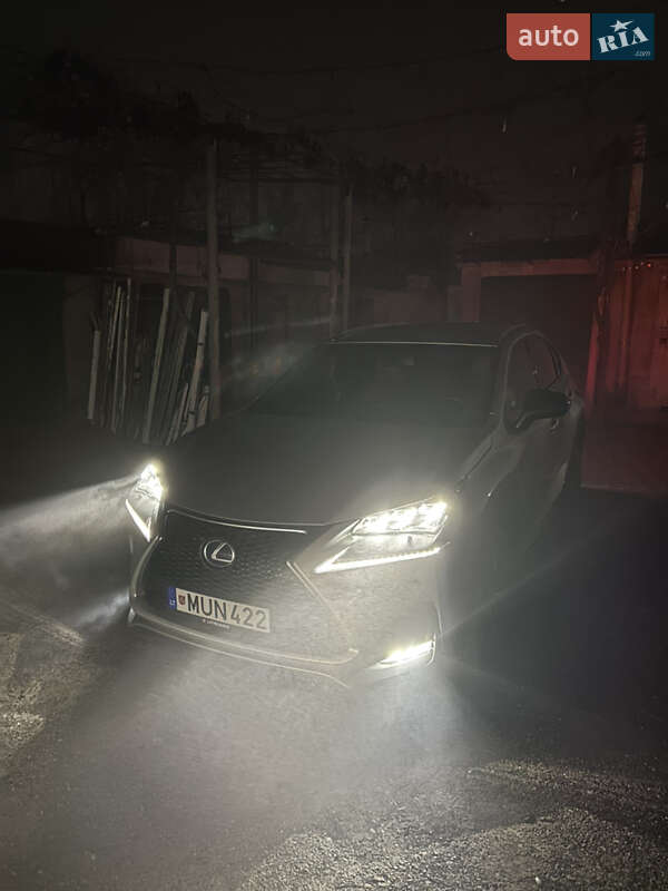 Внедорожник / Кроссовер Lexus NX 2016 в Одессе