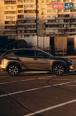 Внедорожник / Кроссовер Lexus NX 2015 в 