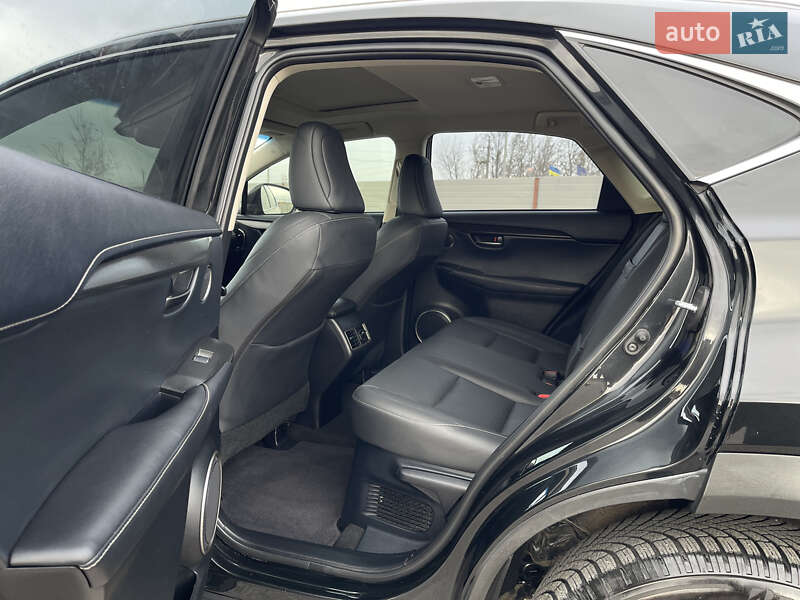 Позашляховик / Кросовер Lexus NX 2018 в Вінниці