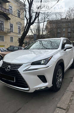 Внедорожник / Кроссовер Lexus NX 2017 в Одессе
