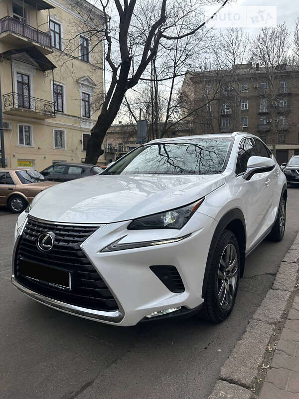 Позашляховик / Кросовер Lexus NX 2017 в Одесі фото Позашляховик / Кросовер Lexus NX 2017 в Одесі