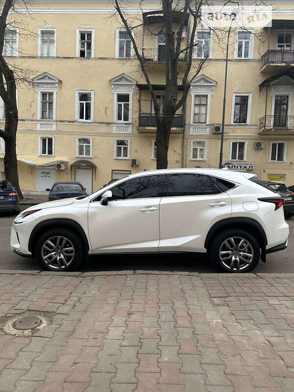 Позашляховик / Кросовер Lexus NX 2017 в Одесі фото 5 Позашляховик / Кросовер Lexus NX 2017 в Одесі