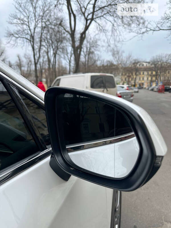 Позашляховик / Кросовер Lexus NX 2017 в Одесі фото 14 Позашляховик / Кросовер Lexus NX 2017 в Одесі