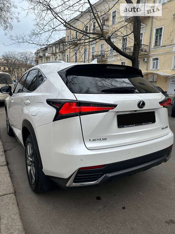 Позашляховик / Кросовер Lexus NX 2017 в Одесі фото 21 Позашляховик / Кросовер Lexus NX 2017 в Одесі