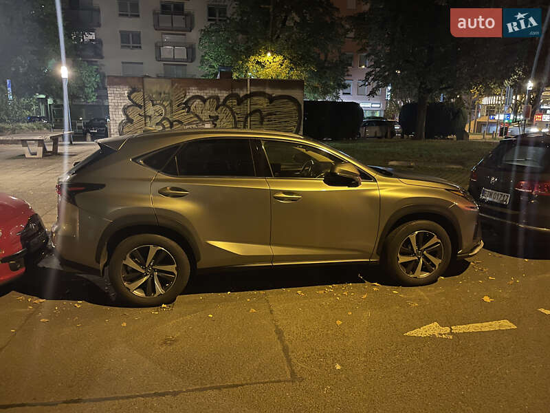 Внедорожник / Кроссовер Lexus NX 2019 в Киеве
