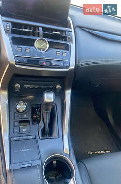 Внедорожник / Кроссовер Lexus NX 2019 в Киеве