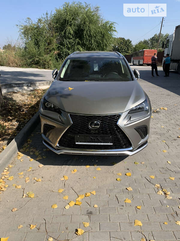 Позашляховик / Кросовер Lexus NX 2019 в Києві