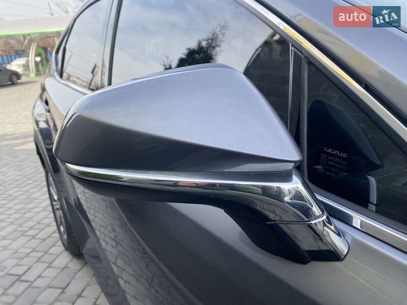 Позашляховик / Кросовер Lexus NX 2017 в Кропивницькому