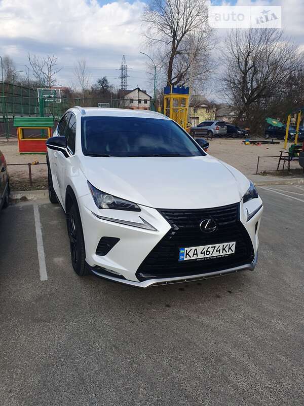Внедорожник / Кроссовер Lexus NX 2020 в Киеве