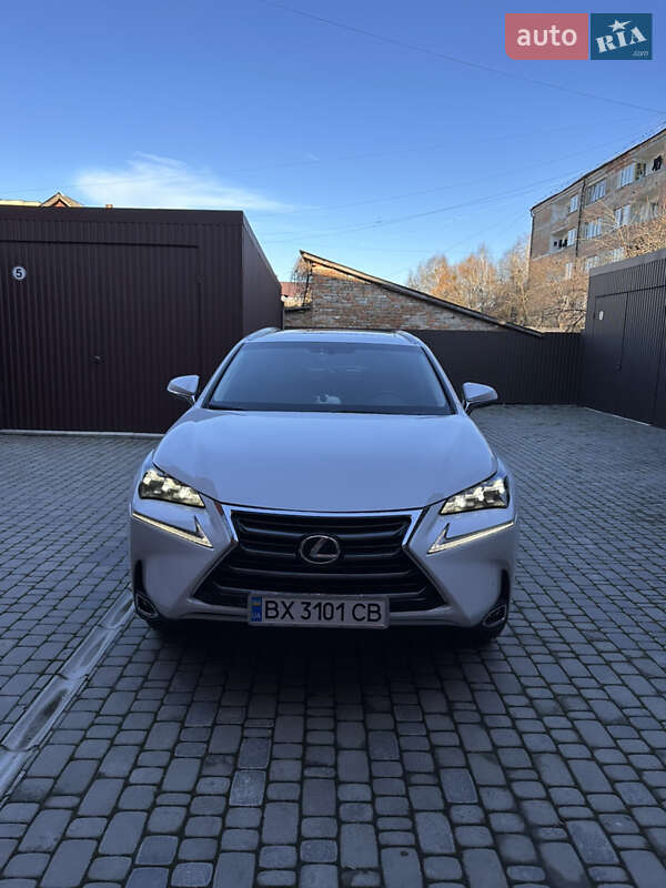 Позашляховик / Кросовер Lexus NX 2016 в Шепетівці