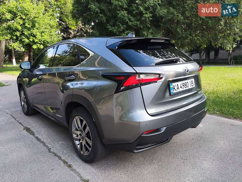Позашляховик / Кросовер Lexus NX 2015 в Києві фото 2 Позашляховик / Кросовер Lexus NX 2015 в Києві
