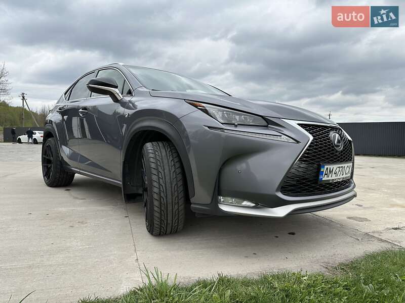 Внедорожник / Кроссовер Lexus NX 2015 в Киеве