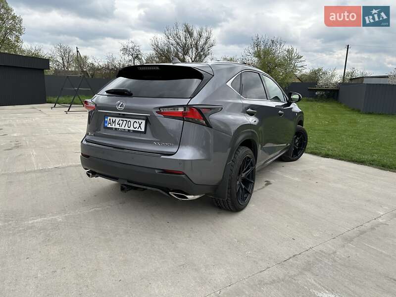 Внедорожник / Кроссовер Lexus NX 2015 в Киеве
