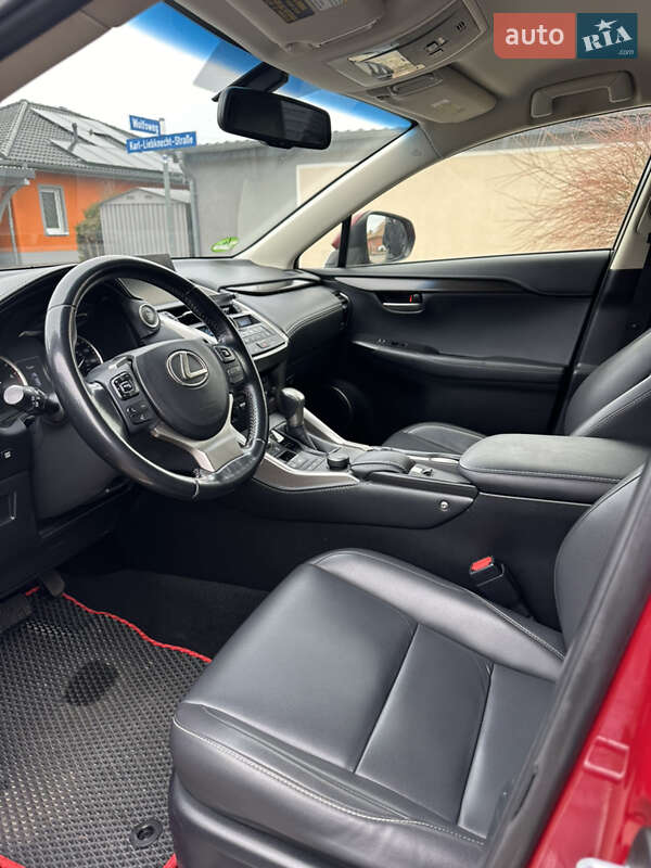 Позашляховик / Кросовер Lexus NX 2016 в Одесі