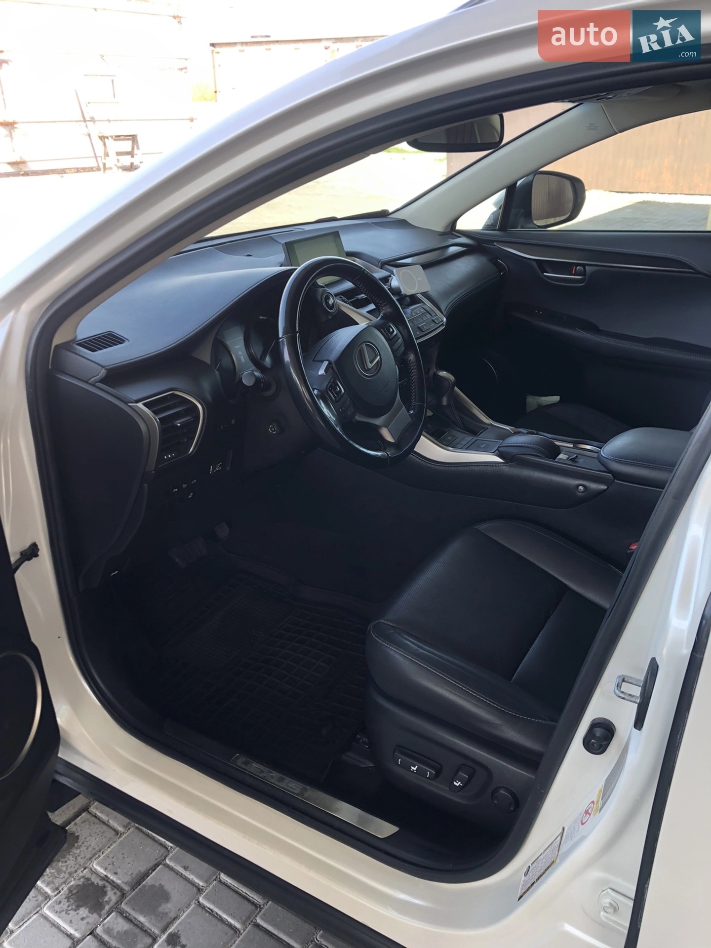 Lexus NX 2015 VIN JTJBJRBZ2G2033194 фото оголошення 5 з 23