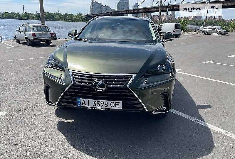 Позашляховик / Кросовер Lexus NX 2020 в Києві