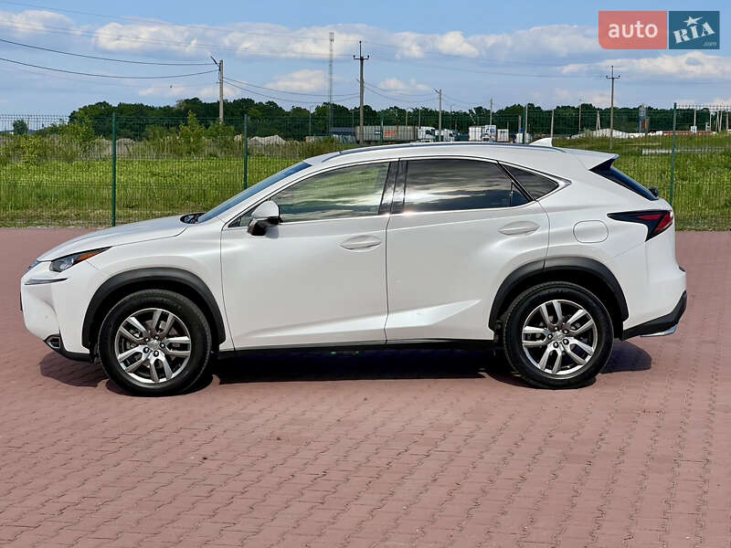 Внедорожник / Кроссовер Lexus NX 2016 в Ровно