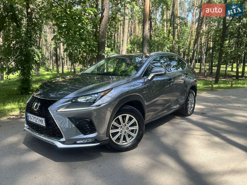Позашляховик / Кросовер Lexus NX 2015 в Києві