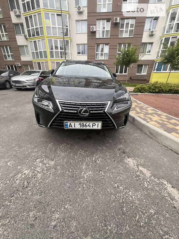 Lexus NX 2018