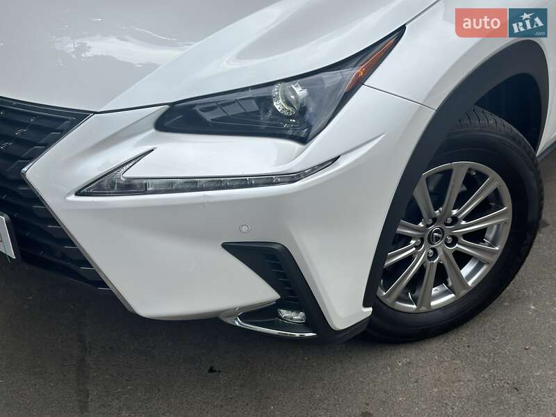Внедорожник / Кроссовер Lexus NX 2019 в Одессе