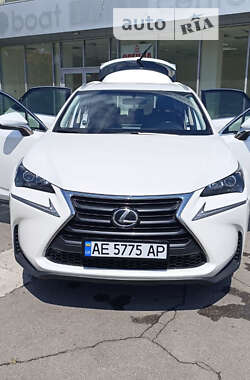 Внедорожник / Кроссовер Lexus NX 2015 в Днепре